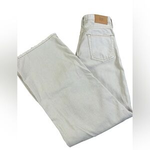 BDG by Urban Outfitters NWT Puddle‎ Jeans Super High Waist Wide Leg Ecru 26x32